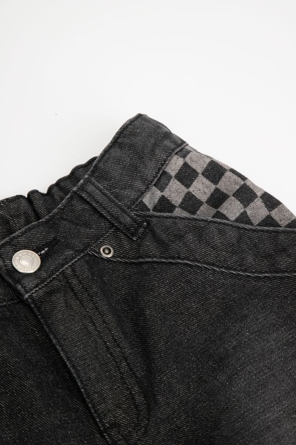 Spodnie jeansowe czarne ze prostą nogawką o fasonie REGULAR 2220123