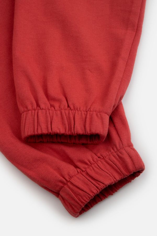 Spodnie dresowe BALLOON czerwone z nadrukiem na nogawce 2221795