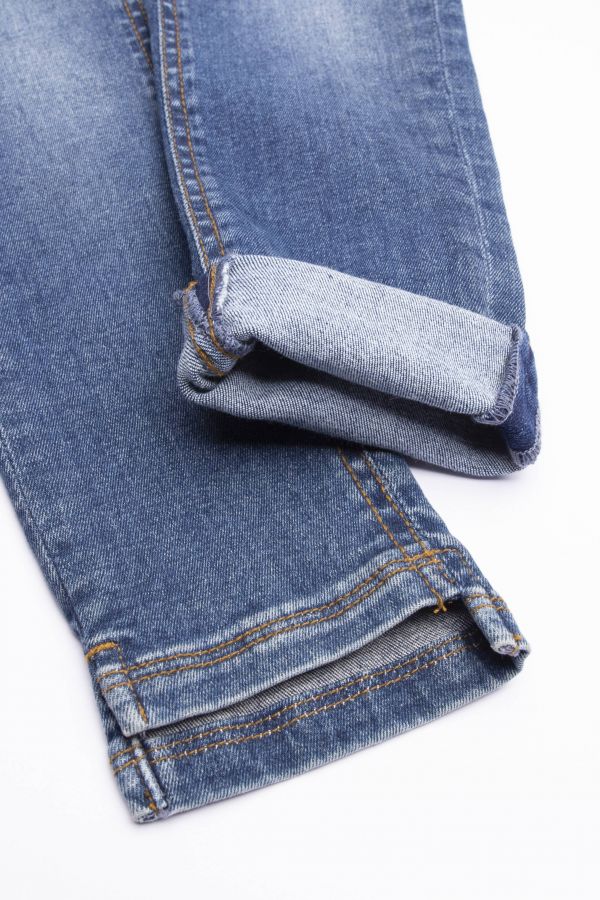 Spodnie jeansowe z ozdobnymi kamieniami 2194314