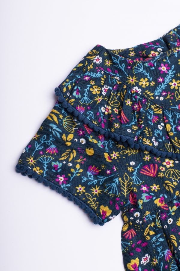 Sukienka tkaninowa z krótkim rękawkiem w kwiatowy wzór 2195292