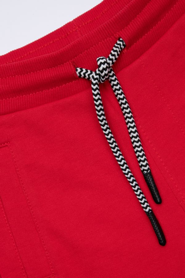 Spodnie dresowe czerwone gładkie wiązane w pasie o fasonie SLIM 2111825