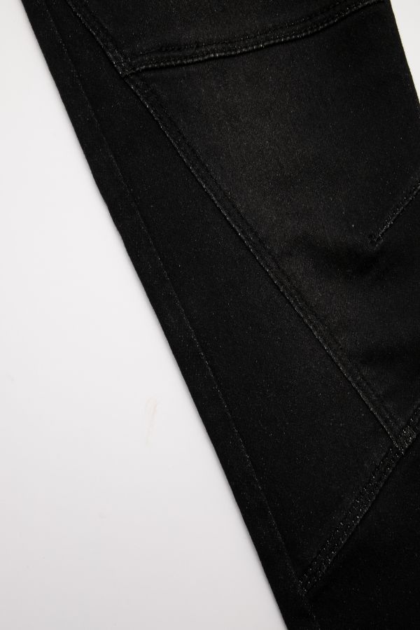 Spodnie jeansowe czarne z wiązaniem w pasie REGULAR FIT 2112677