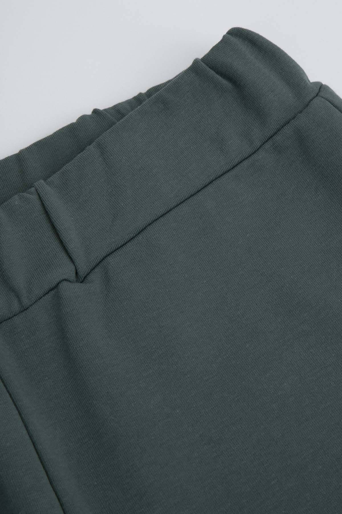 Spodnie dresowe zielone z kieszeniami 2219474