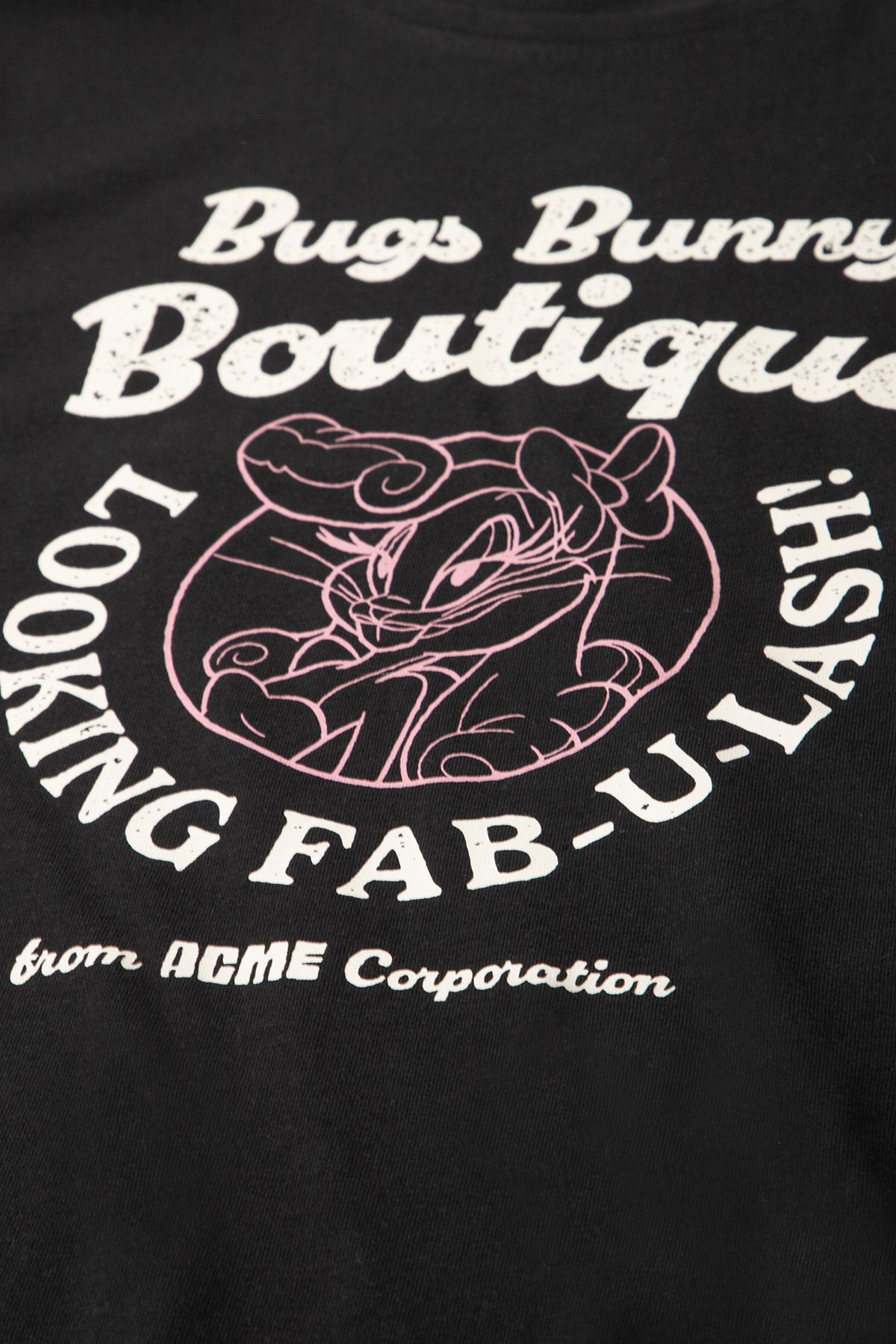 T-shirt z krótkim rękawem LOONEY TUNES czarny z nadrukiem - Królik Bugs 2225029