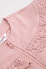 Bluza rozpinana różowa z koronkową falbanką 2236360
