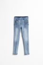 Spodnie jeansowe niebieskie z ozdobnym szwem TREGGINS 2156715