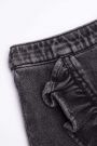 Spódnica jeansowa W kolorze czarnym z ozdobną falbanką 2156966