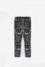 Spodnie jeansowe grafitowe z kieszeniami na nogawkach o fasonie REGULAR 2200175
