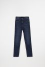 Spodnie jeansowe z cekinami na kieszeniach REGULAR FIT 2112584